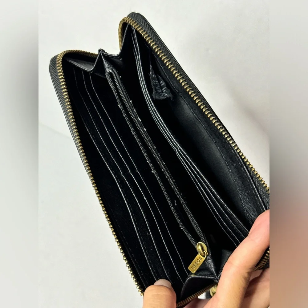 Fossil Leather Zip Around Bill & Credit Card Large Wallet